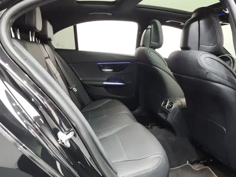 2022 Mercedes-Benz C-Класс с пробегом 23 771 км