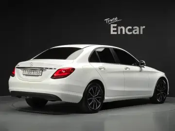 2019 Mercedes-Benz C-Класс с пробегом 22 949 км