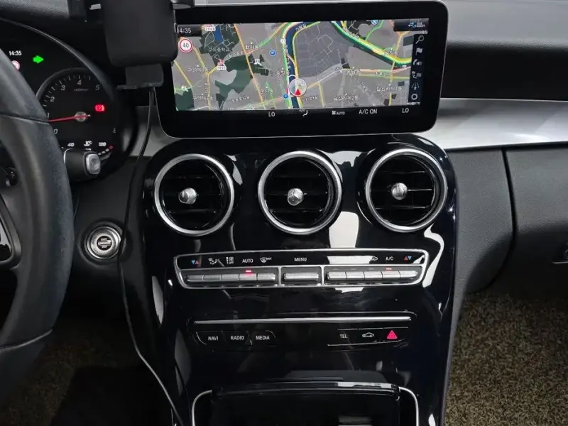 2020 Mercedes-Benz C-Класс с пробегом 75 933 км