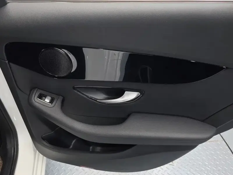 2020 Mercedes-Benz C-Класс с пробегом 75 933 км