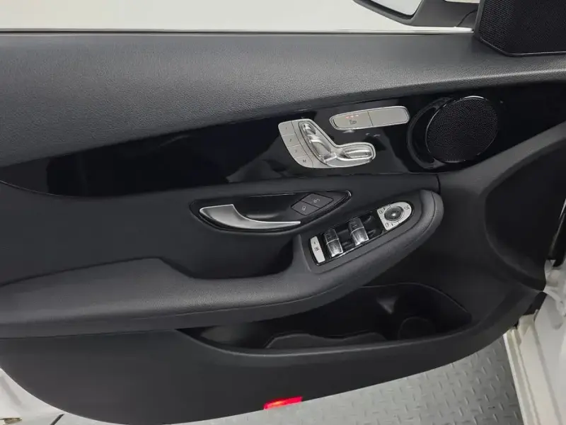 2020 Mercedes-Benz C-Класс с пробегом 75 933 км
