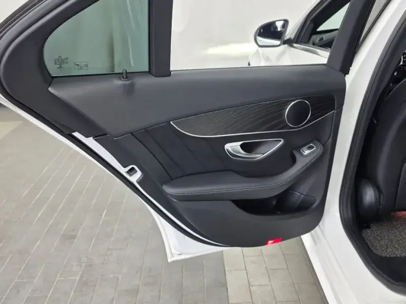 2019 Mercedes-Benz C-Класс с пробегом 23 336 км