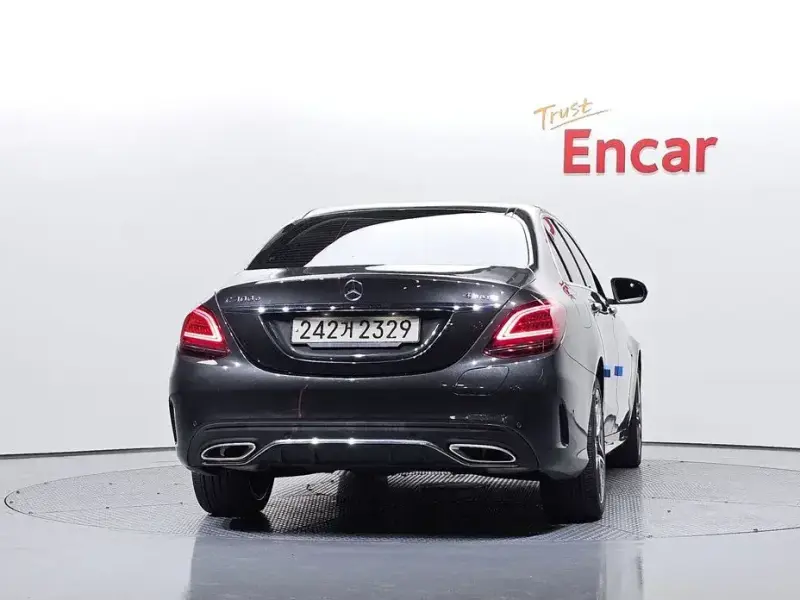 2020 Mercedes-Benz C-Класс с пробегом 51 053 км