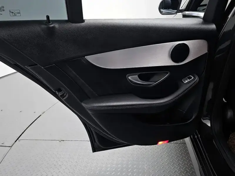 2020 Mercedes-Benz C-Класс с пробегом 51 053 км