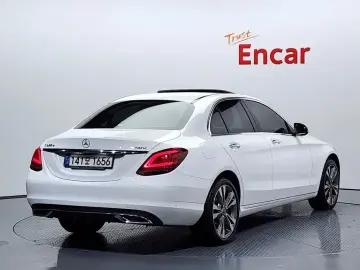 2020 Mercedes-Benz C-Класс с пробегом 52 728 км