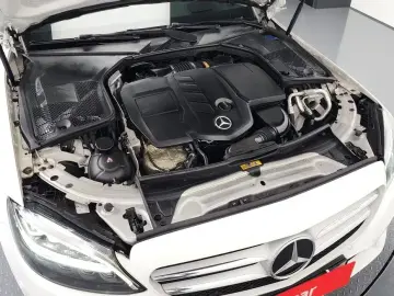 2020 Mercedes-Benz C-Класс с пробегом 52 728 км