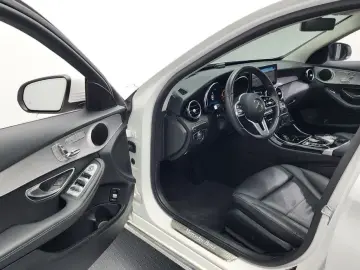 2020 Mercedes-Benz C-Класс с пробегом 52 728 км