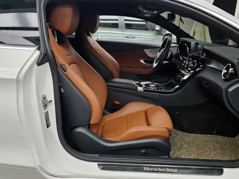 2020 Mercedes-Benz C-Класс с пробегом 101 950 км