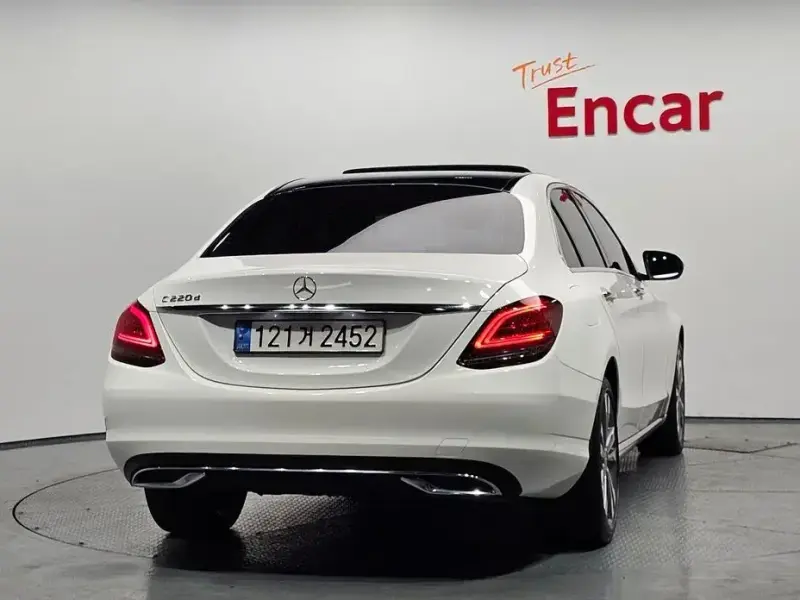 2019 Mercedes-Benz C-Класс с пробегом 76 037 км