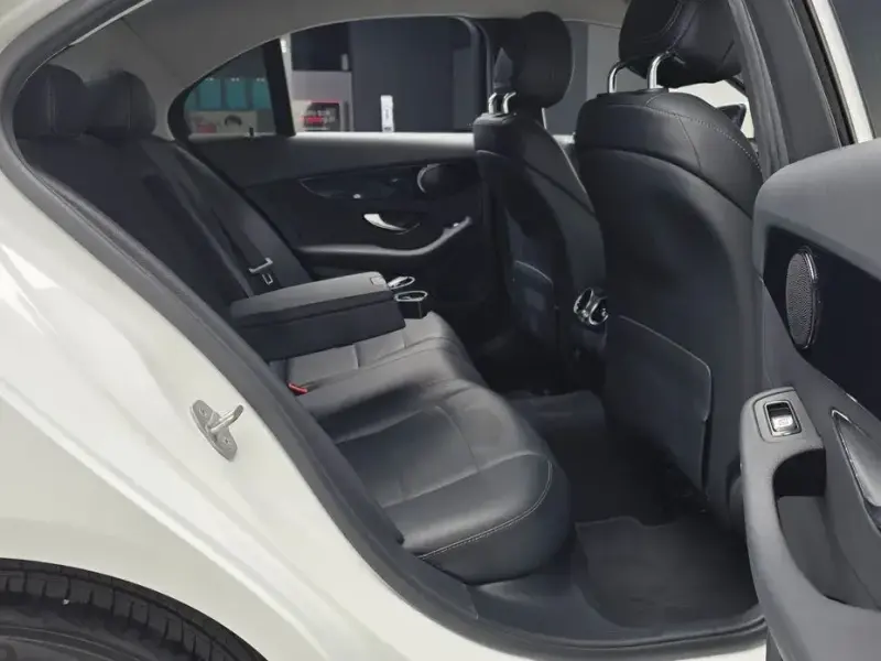 2020 Mercedes-Benz C-Класс с пробегом 58 619 км