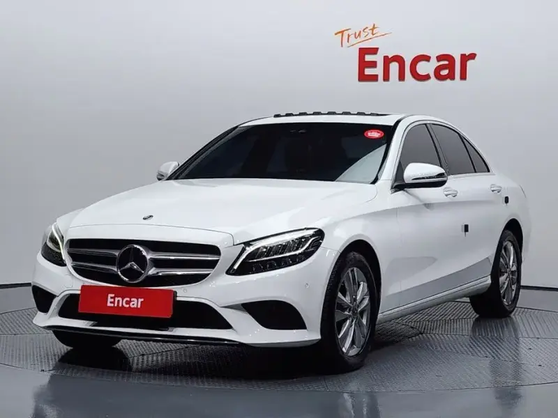 2020 Mercedes-Benz C-Класс с пробегом 64 679 км