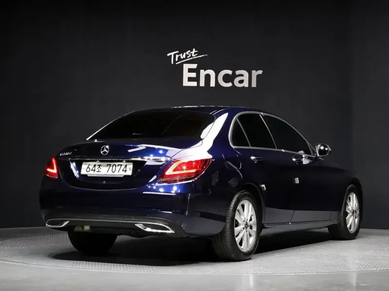 2019 Mercedes-Benz C-Класс с пробегом 23 372 км