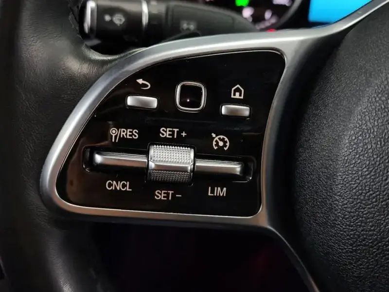 2020 Mercedes-Benz C-Класс с пробегом 76 533 км