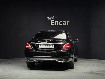 2020 Mercedes-Benz C-Класс с пробегом 92 775 км