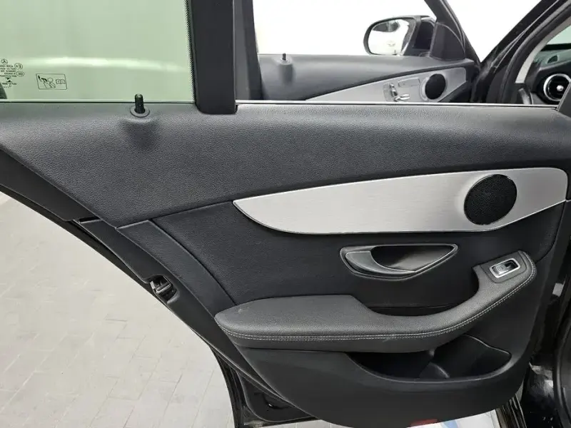2020 Mercedes-Benz C-Класс с пробегом 92 775 км