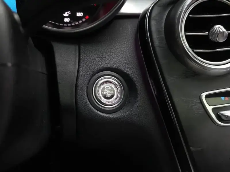 2019 Mercedes-Benz C-Класс с пробегом 103 814 км