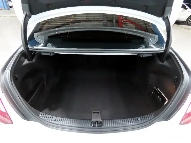 2019 Mercedes-Benz C-Класс с пробегом 62 410 км
