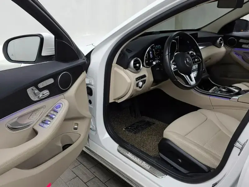 2021 Mercedes-Benz C-Класс с пробегом 43 819 км