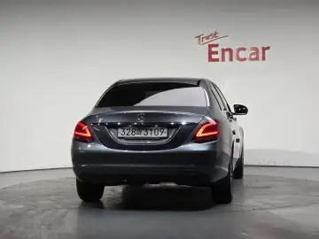 2019 Mercedes-Benz C-Класс с пробегом 56 228 км