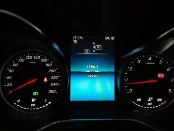 2020 Mercedes-Benz C-Класс с пробегом 91 998 км