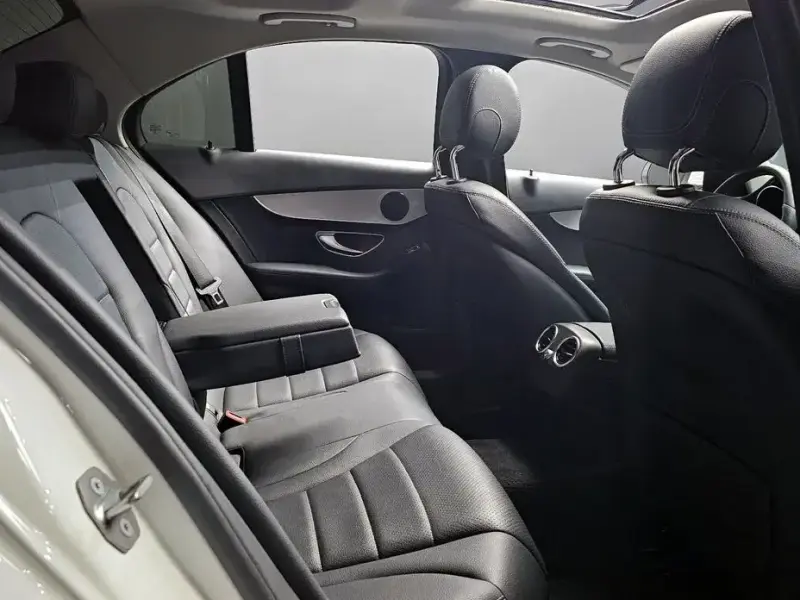 2020 Mercedes-Benz C-Класс с пробегом 91 998 км
