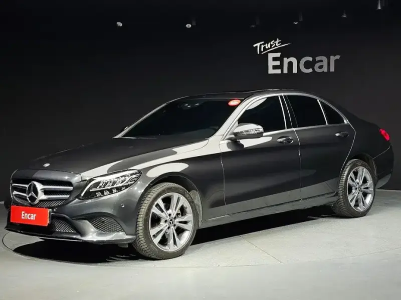 2020 Mercedes-Benz C-Класс с пробегом 71 231 км