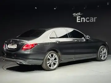 2020 Mercedes-Benz C-Класс с пробегом 71 231 км