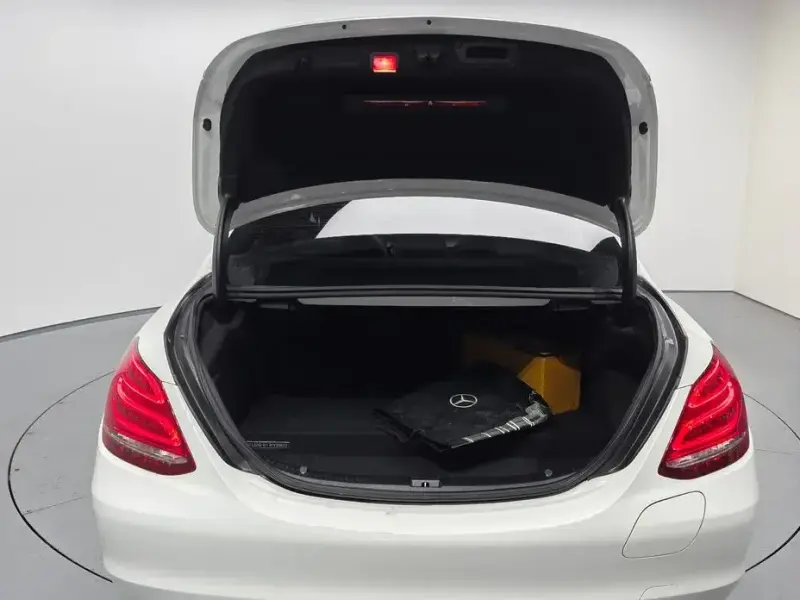 2018 Mercedes-Benz C-Класс с пробегом 65 781 км