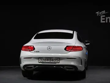 2020 Mercedes-Benz C-Класс с пробегом 66 876 км