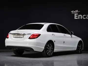 2020 Mercedes-Benz C-Класс с пробегом 74 695 км