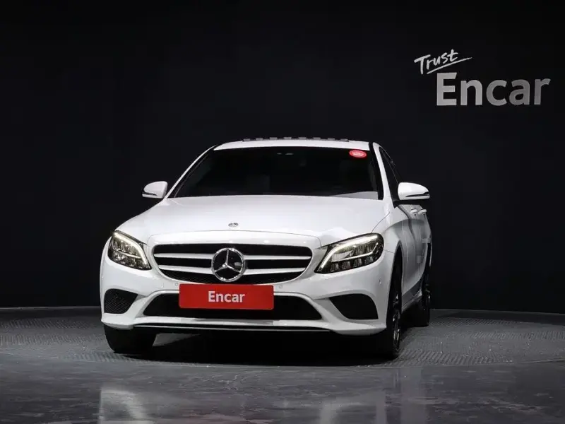 2020 Mercedes-Benz C-Класс с пробегом 74 695 км