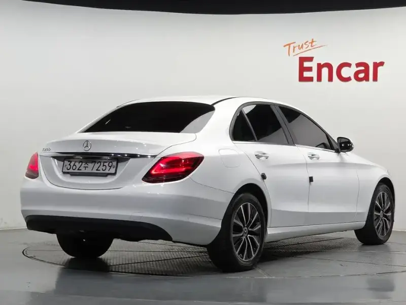 2019 Mercedes-Benz C-Класс с пробегом 63 373 км