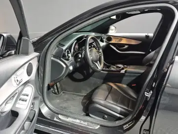 2020 Mercedes-Benz C-Класс с пробегом 117 775 км