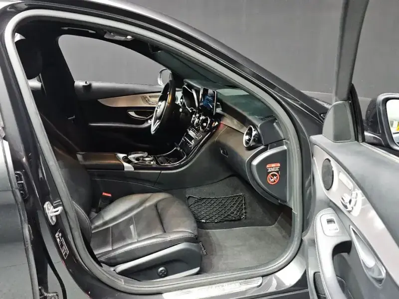 2020 Mercedes-Benz C-Класс с пробегом 117 775 км
