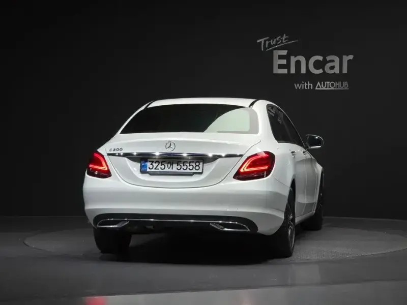 2020 Mercedes-Benz C-Класс с пробегом 98 068 км