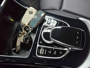 2020 Mercedes-Benz C-Класс с пробегом 98 068 км