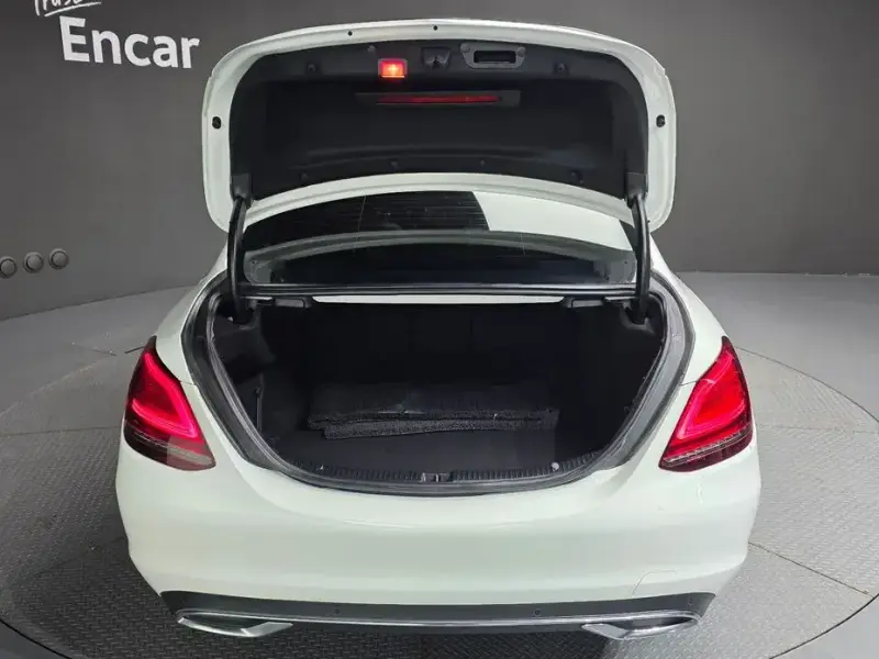 2019 Mercedes-Benz C-Класс с пробегом 99 399 км