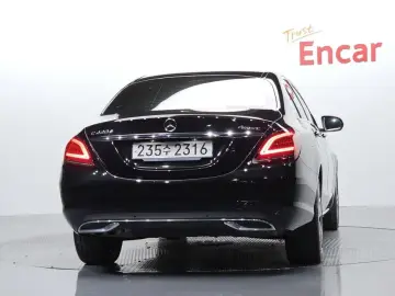 2020 Mercedes-Benz C-Класс с пробегом 65 772 км