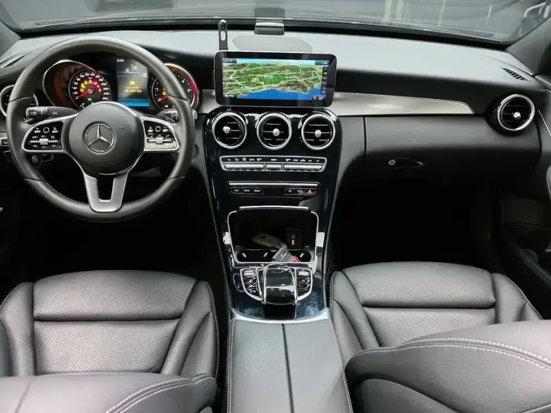 2020 Mercedes-Benz C-Класс с пробегом 65 772 км