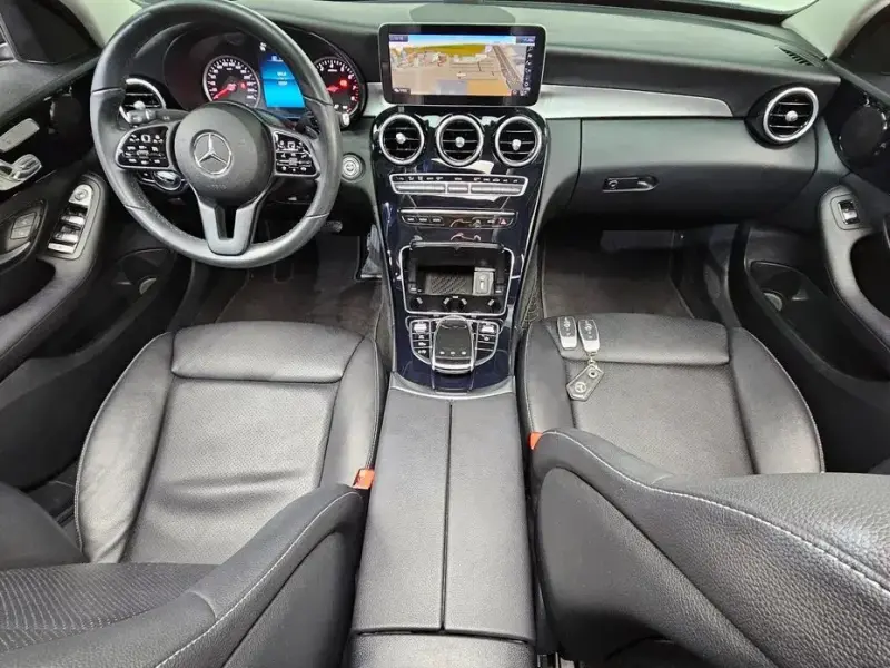 2020 Mercedes-Benz C-Класс с пробегом 33 237 км