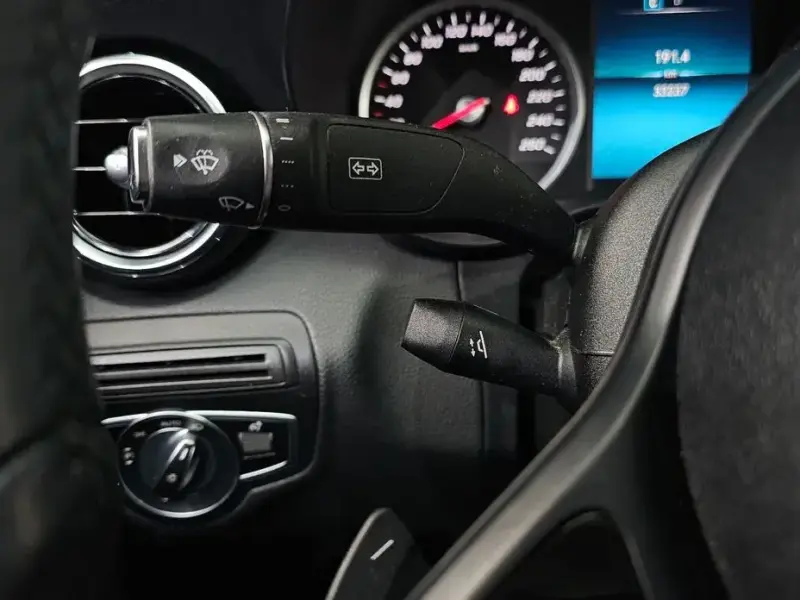 2020 Mercedes-Benz C-Класс с пробегом 33 237 км