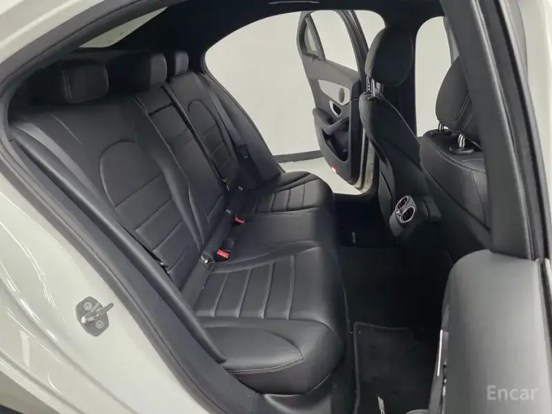 2020 Mercedes-Benz C-Класс с пробегом 31 349 км