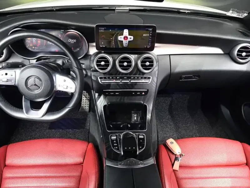 2021 Mercedes-Benz C-Класс с пробегом 20 760 км