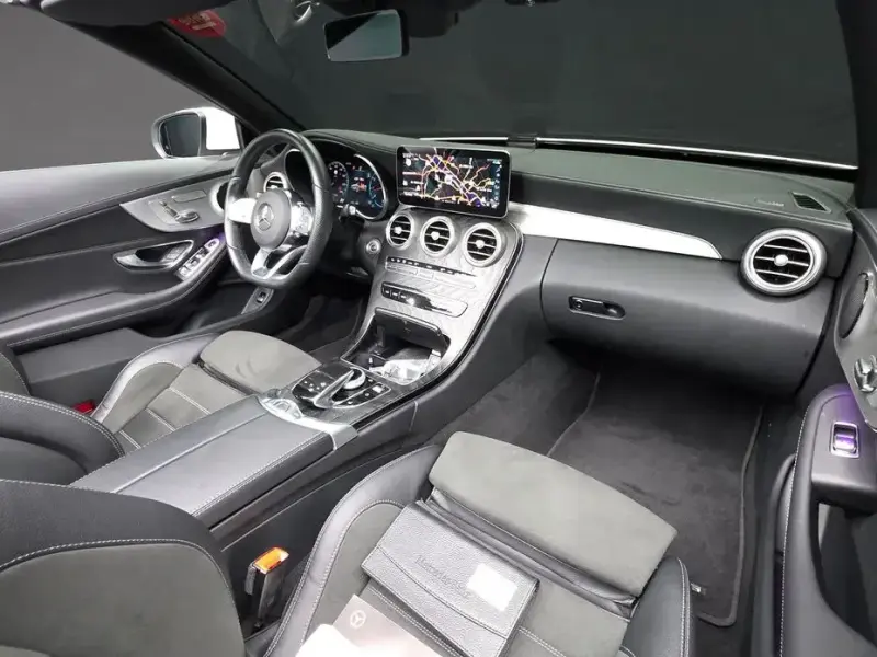 2023 Mercedes-Benz C-Класс с пробегом 19 820 км
