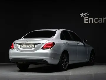 2019 Mercedes-Benz C-Класс с пробегом 72 705 км
