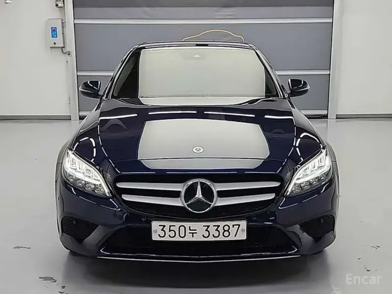 2019 Mercedes-Benz C-Класс с пробегом 65 809 км