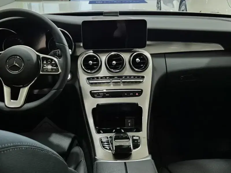 2020 Mercedes-Benz C-Класс с пробегом 70 750 км
