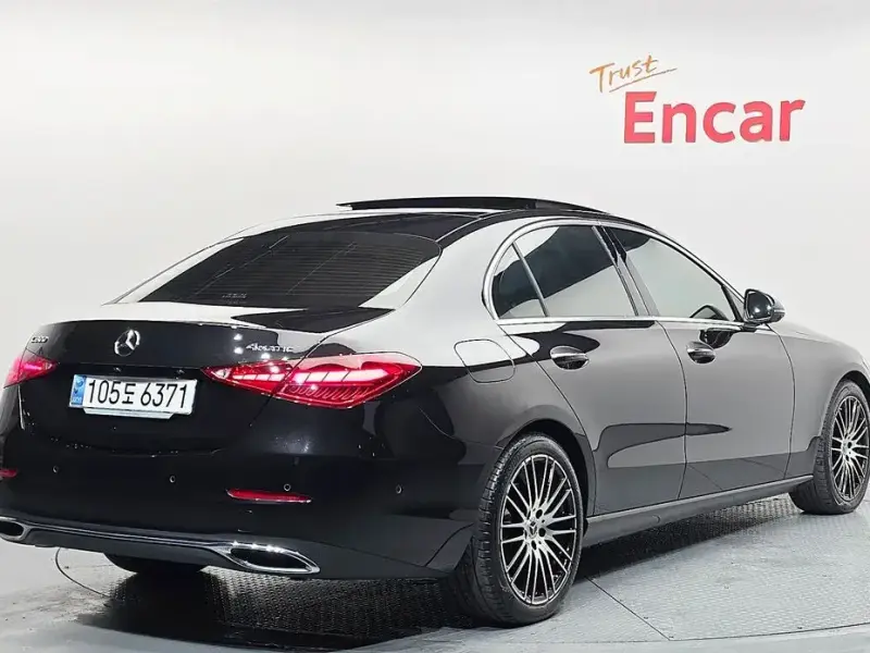 2024 Mercedes-Benz C-Класс с пробегом 28 367 км