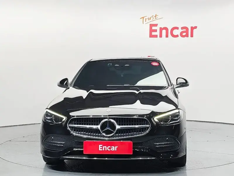 2024 Mercedes-Benz C-Класс с пробегом 28 367 км