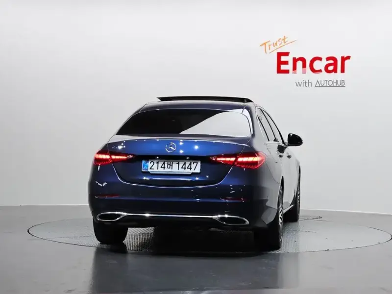 2025 Mercedes-Benz C-Класс с пробегом 8 192 км